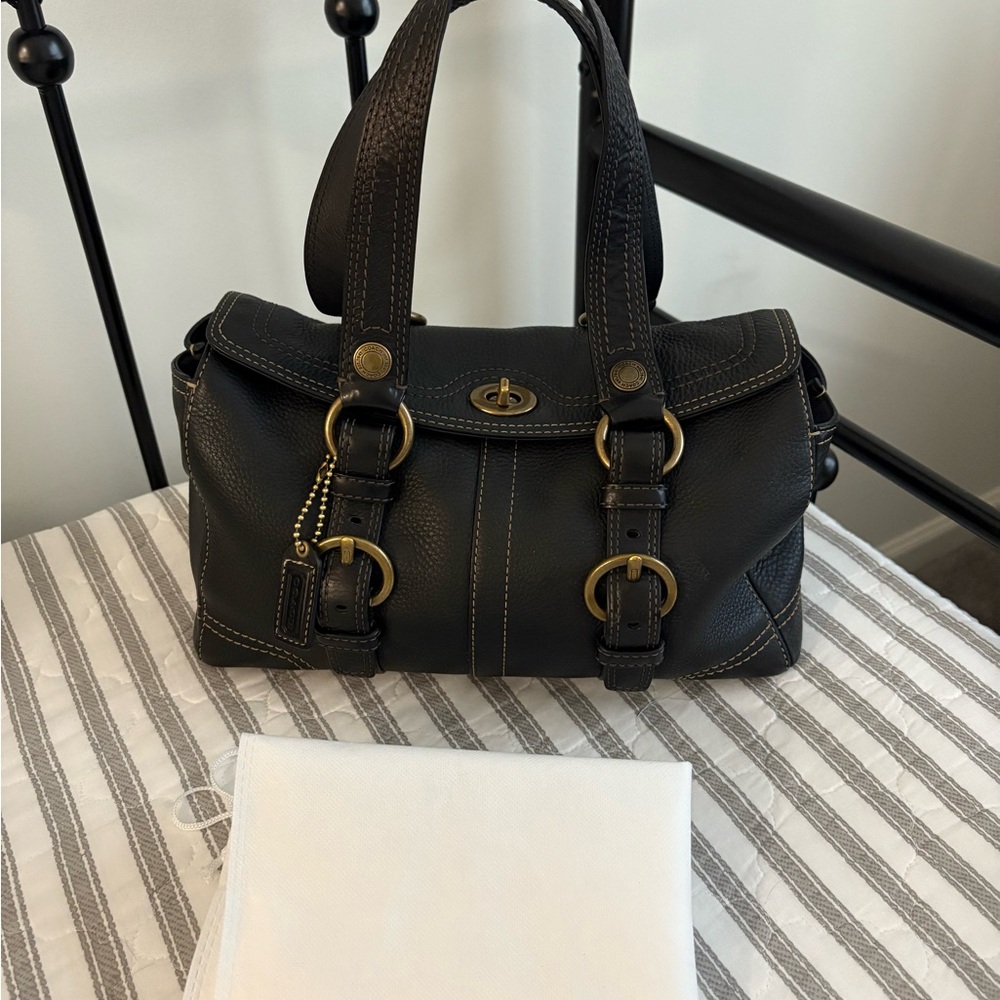 Coach Vintage Y2K Chelsea Turn Lock Satchel Black/Gold/Brass C0793 10953